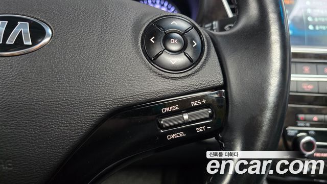 Kia K9 2017 — photo 24