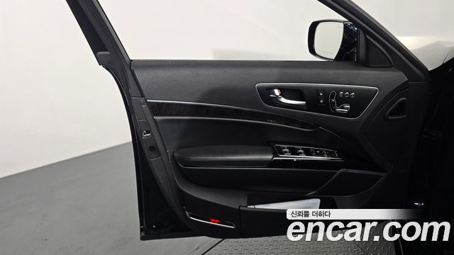 Kia K9 2017 — photo 14