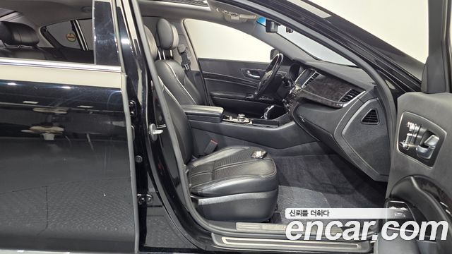 Kia K9 2017 — photo 16
