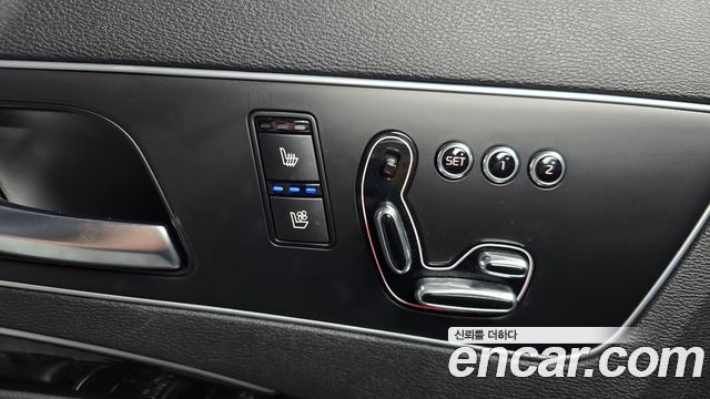 Kia K9 2017 — photo 32