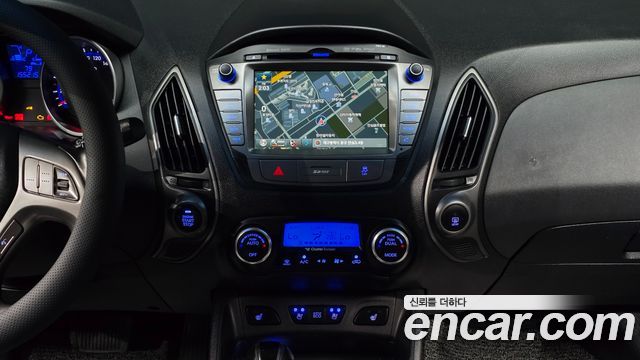 Hyundai Tucson 2015 — photo 17