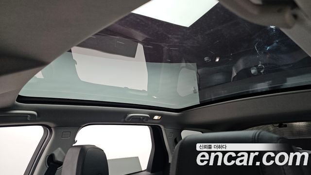 Land Rover Discovery Sport 2019 — photo 24