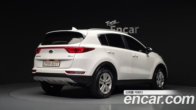 Kia Sportage 2016 — photo 2