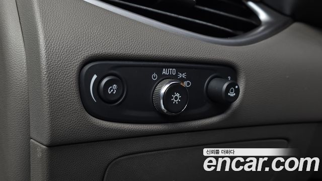 Chevrolet Korea Malibu 2017 — photo 19