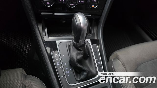 Volkswagen Golf 2015 — photo 9