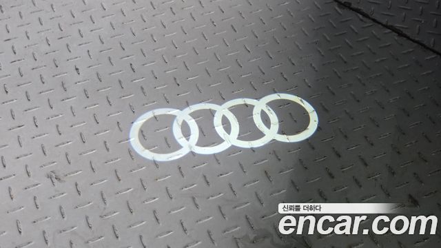 Audi A3 2018 — photo 23
