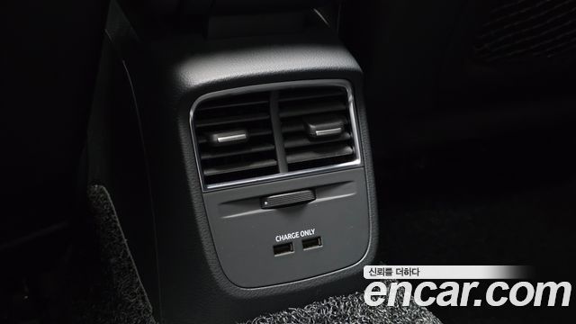 Audi A3 2018 — photo 28