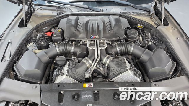 BMW M6 2016 — photo 6