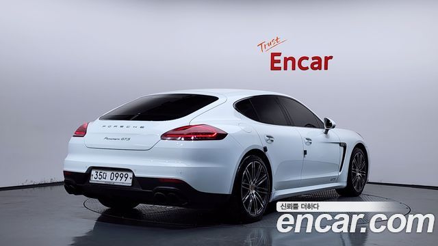 Porsche Panamera 2016 — photo 2