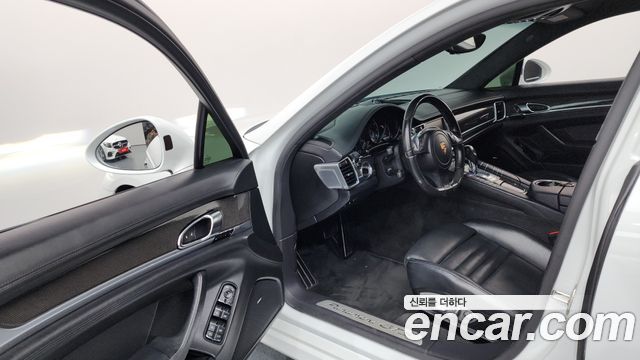 Porsche Panamera 2016 — photo 10