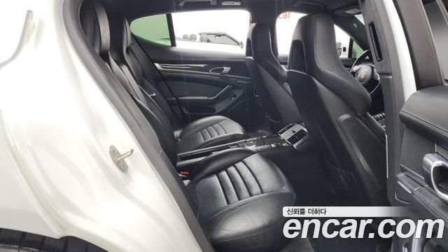 Porsche Panamera 2016 — photo 12