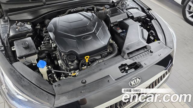 Kia K7 2016 — photo 6