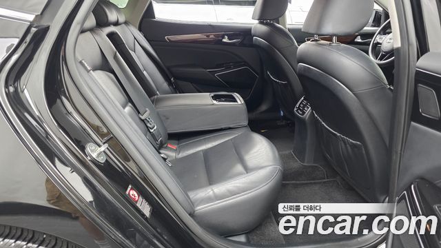 Kia K7 2016 — photo 17