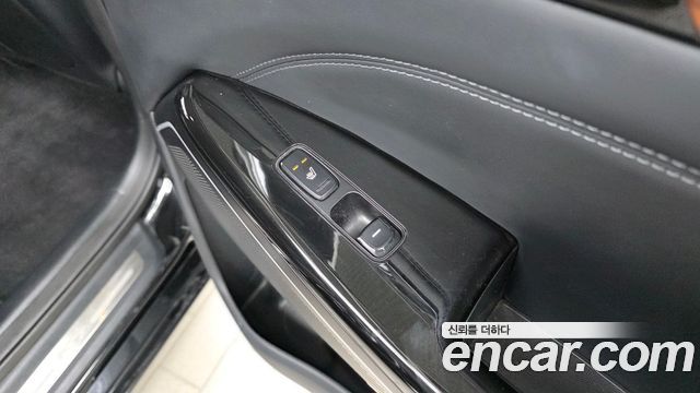 Kia K7 2016 — photo 24
