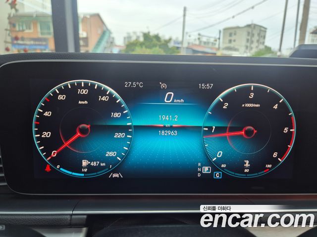 Mercedes-Benz GLE-Class 2020 — photo 9