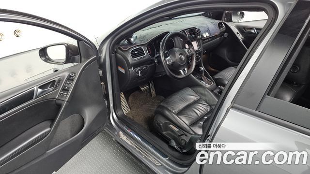 Volkswagen Golf 2011 — photo 11