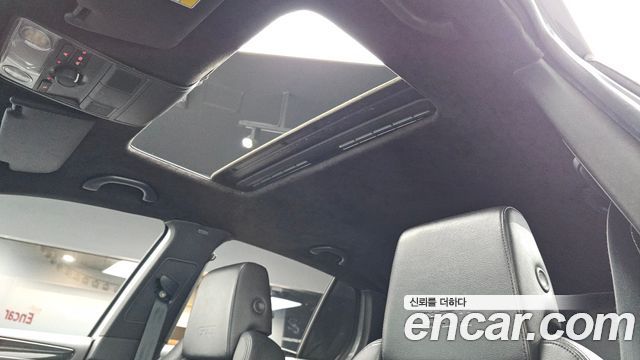 Volkswagen Golf 2011 — photo 17