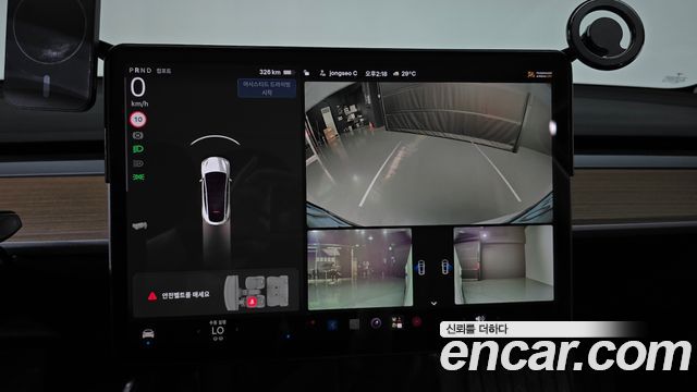 Tesla Model Y 2021 — photo 14