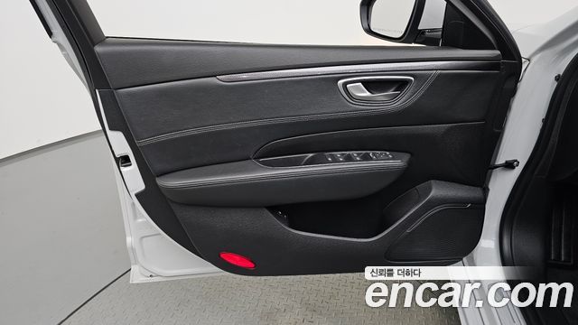 Renault Korea SM6 2016 — photo 14