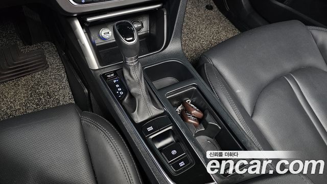 Hyundai Sonata 2017 — photo 12