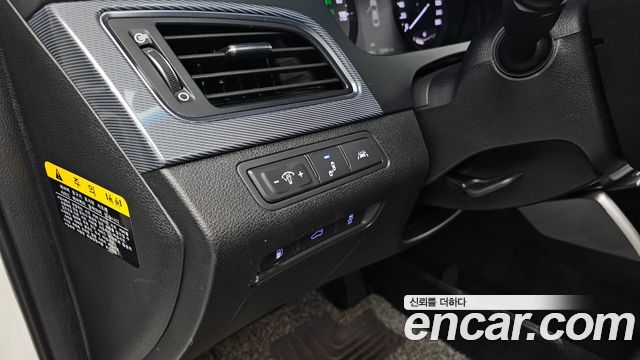 Hyundai Sonata 2017 — photo 23