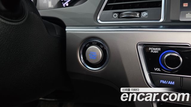 Hyundai Sonata 2017 — photo 27