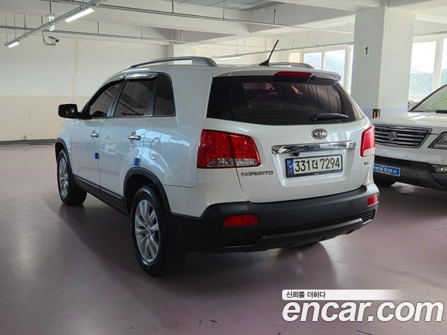 Kia Sorento 2012 — photo 4