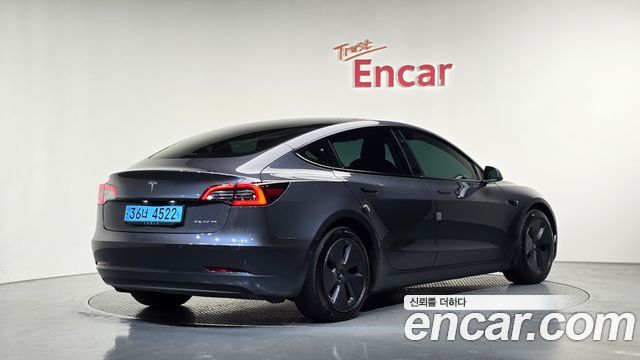 Tesla Model 3 2021 — photo 2