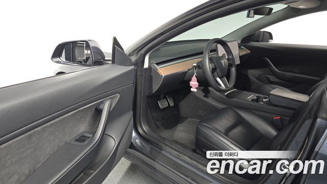 Tesla Model 3 2021 — photo 10