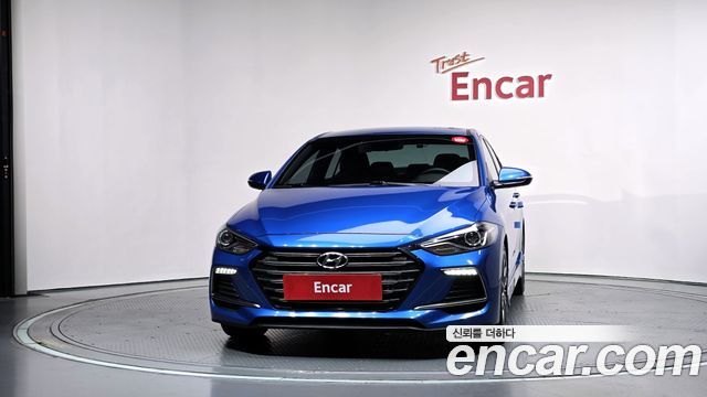 Hyundai AVANTE 2017 — photo 3
