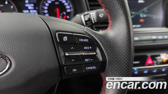 Hyundai AVANTE 2017 — photo 25