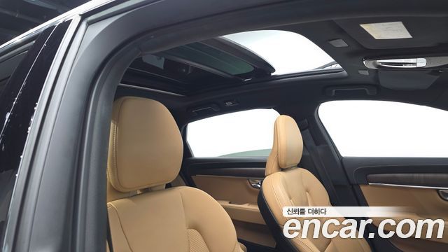 Volvo S90 2022 — photo 24
