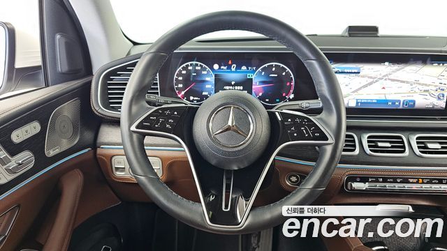 Mercedes-Benz GLE-Class 2024 — photo 20