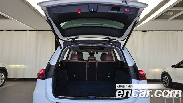 Mercedes-Benz GLE-Class 2024 — photo 26