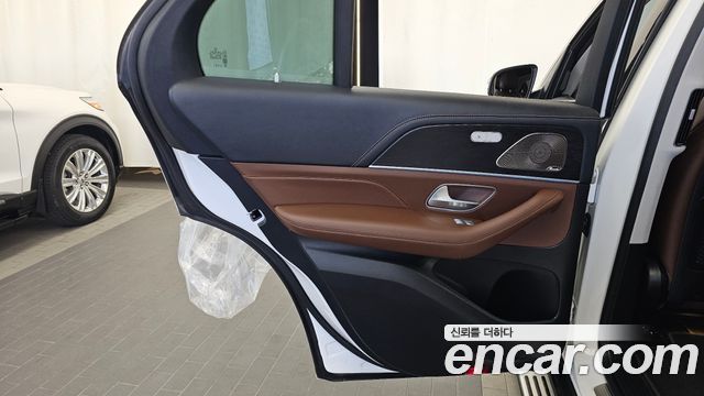 Mercedes-Benz GLE-Class 2024 — photo 15