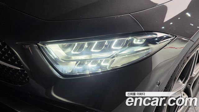Mercedes-Benz CLS-Class 2022 — photo 8