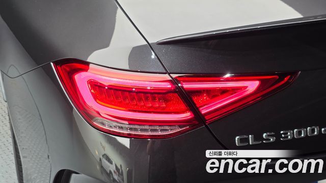 Mercedes-Benz CLS-Class 2022 — photo 9