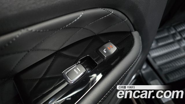 KG Mobility Rexton 2024 — photo 28