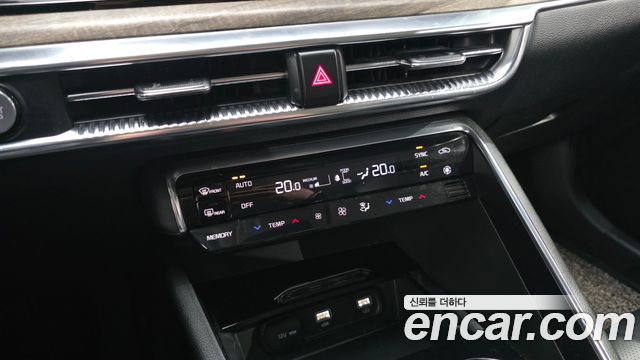 Kia K5 2020 — photo 17