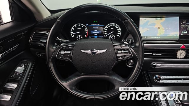 Genesis G90 2019 — photo 19