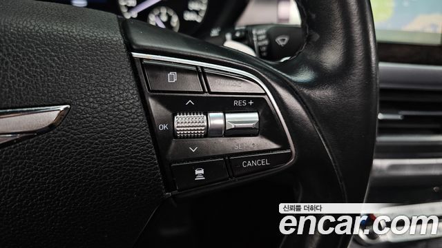 Genesis G90 2019 — photo 30