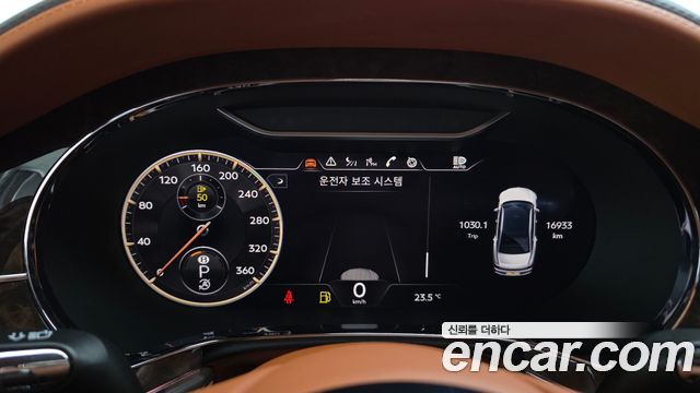 Bentley Flying Spur 2022 — photo 11