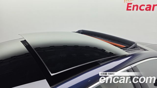 Bentley Flying Spur 2022 — photo 25
