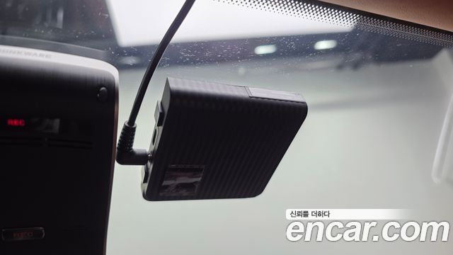 Bentley Flying Spur 2022 — photo 35