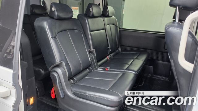 Hyundai Staria 2022 — photo 17
