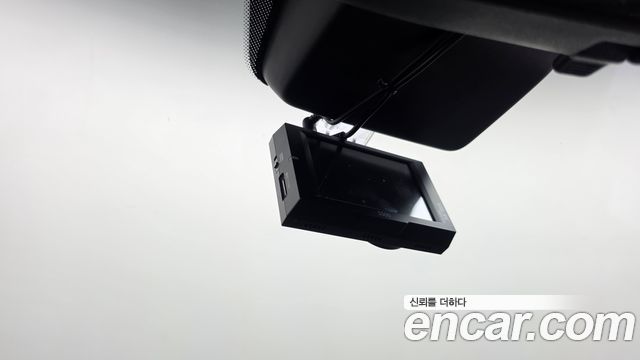 Hyundai Staria 2022 — photo 27