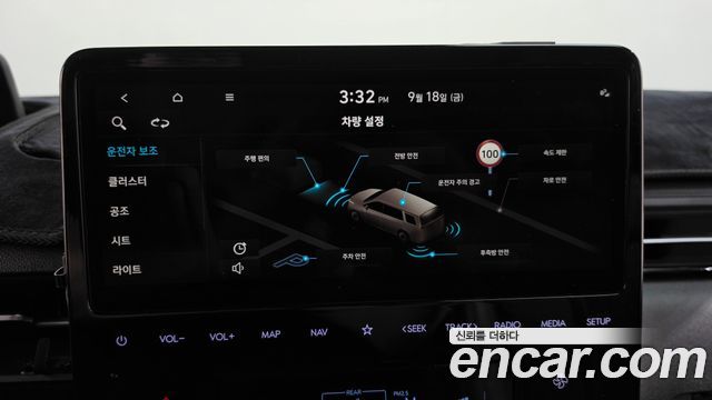 Hyundai Staria 2024 — photo 16