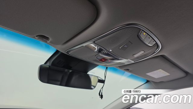 Kia K9 2023 — photo 17