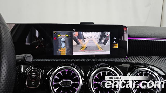 Mercedes-Benz A-Class 2019 — photo 15