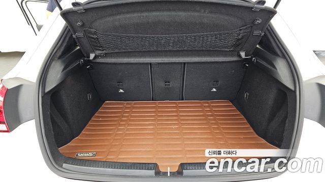 Mercedes-Benz A-Class 2019 — photo 20